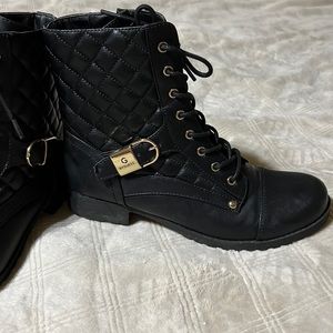 Guess Womens size 10 black boots gold lock detail